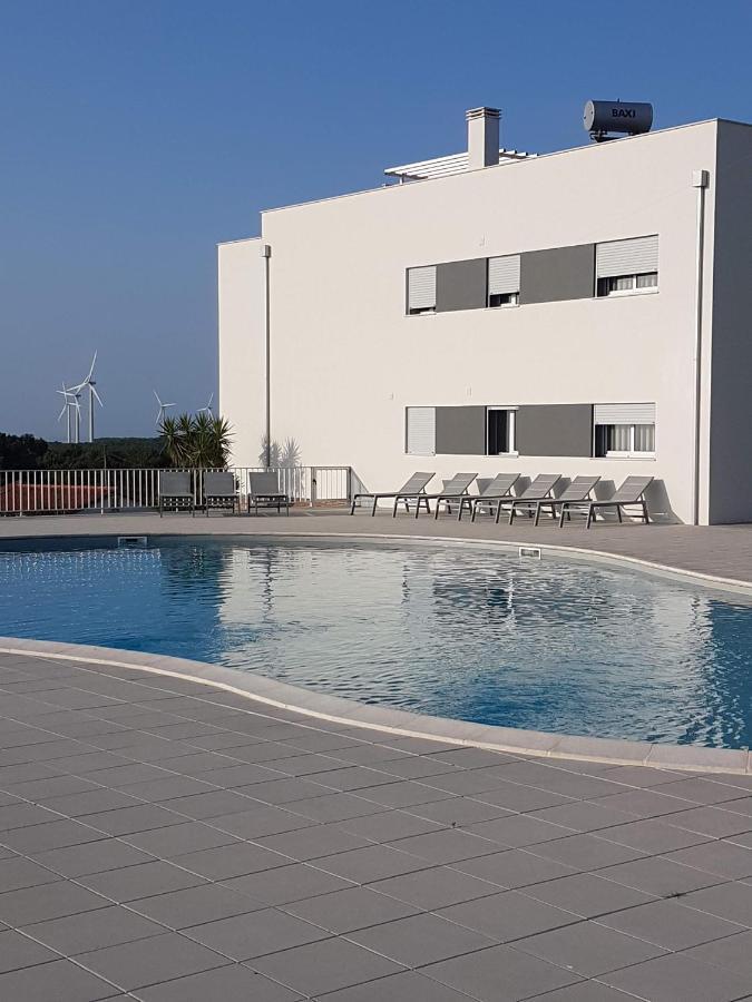 Sonho Do Mar Ap. Apartment Nazare Luaran gambar