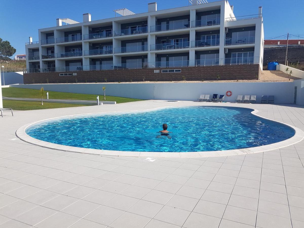 Sonho Do Mar Ap. Apartment Nazare Luaran gambar